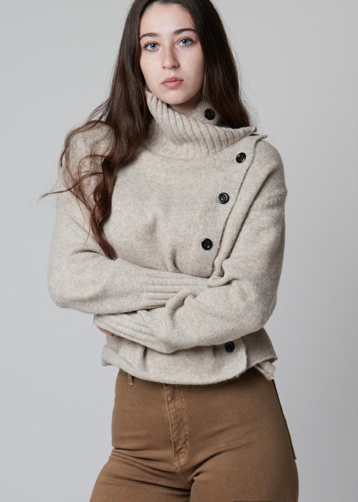 Chaqueta botones Roma beige2