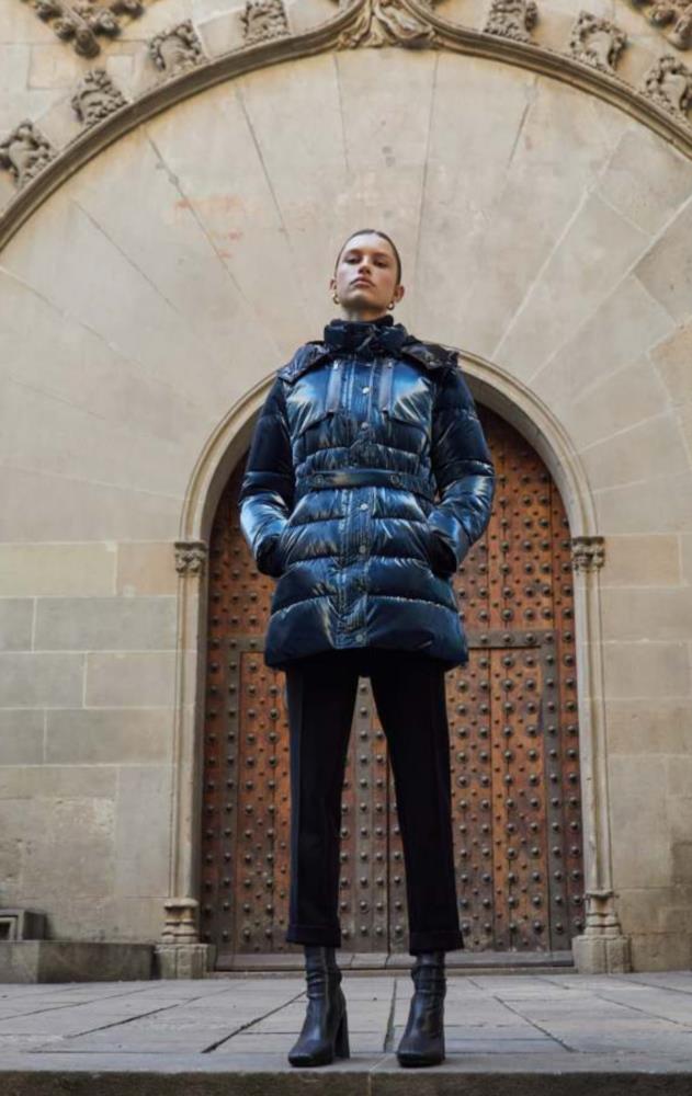 Parka metalizada azul