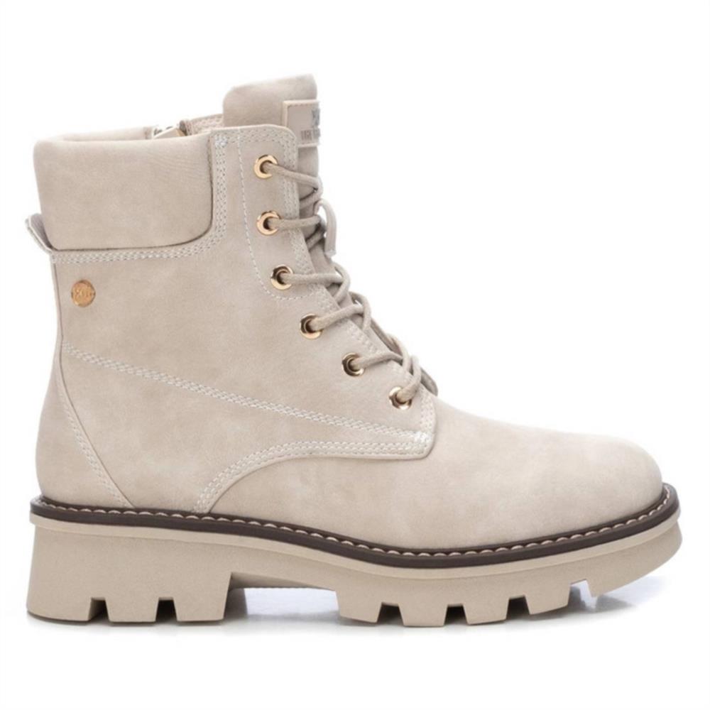Bota cordones
