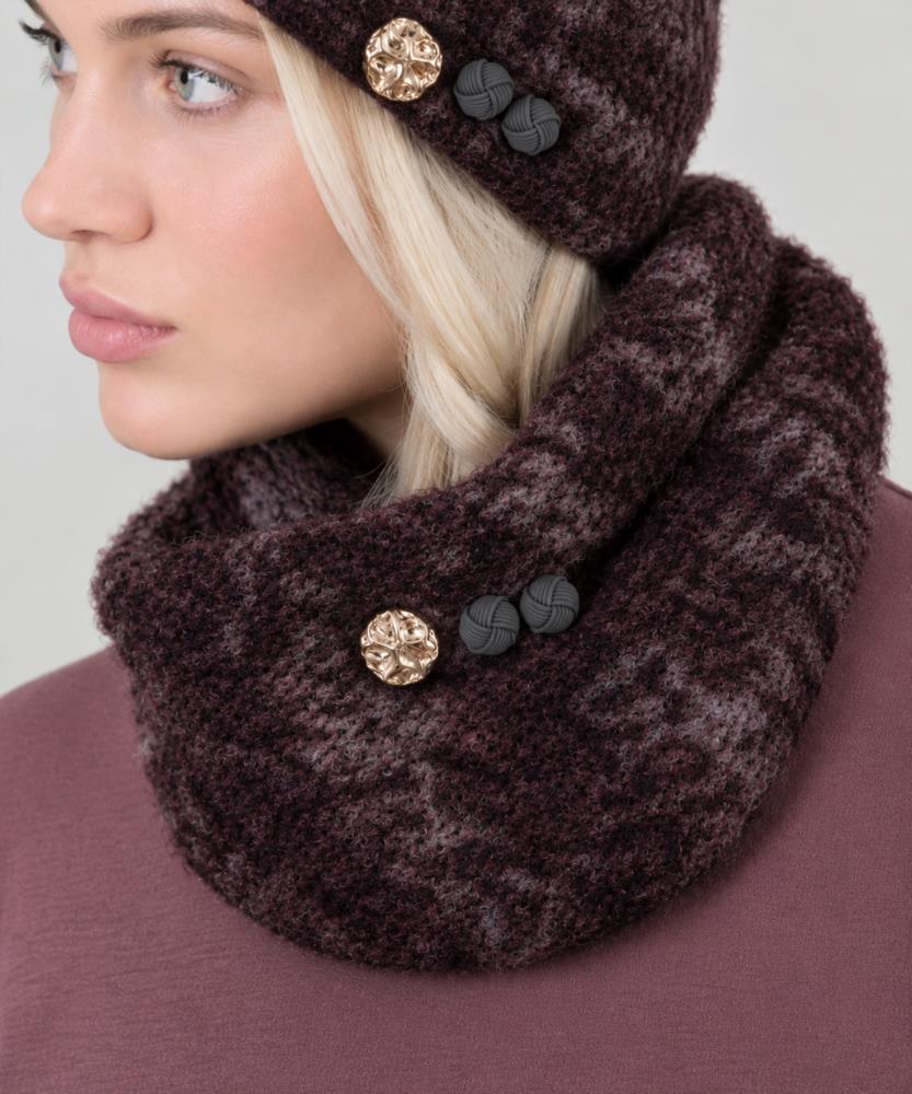 Cuello jaspeada berenjena Alesssandra